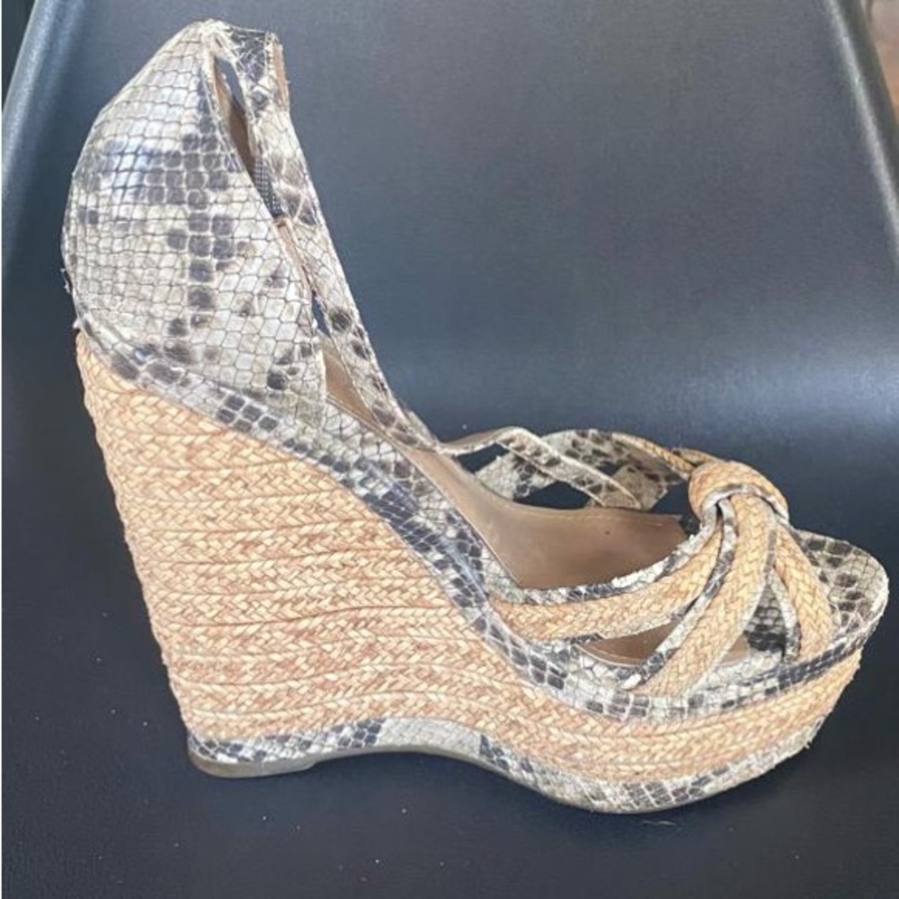 Previously owned Shultz wedges. US size 7 - Picture 5 of 6